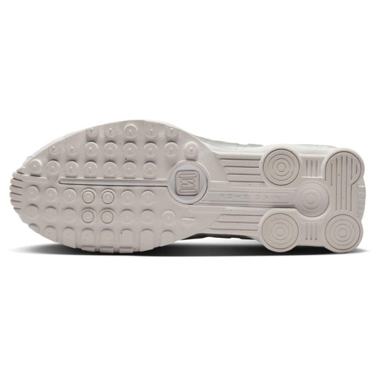 Nike Shox R4